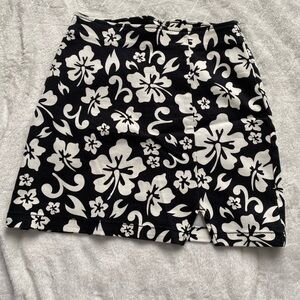 Hibiscus Print Mini Skirt